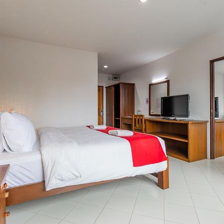 Budget Stars Hotel Chiang Mai Esterno foto