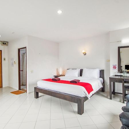 Budget Stars Hotel Chiang Mai Esterno foto