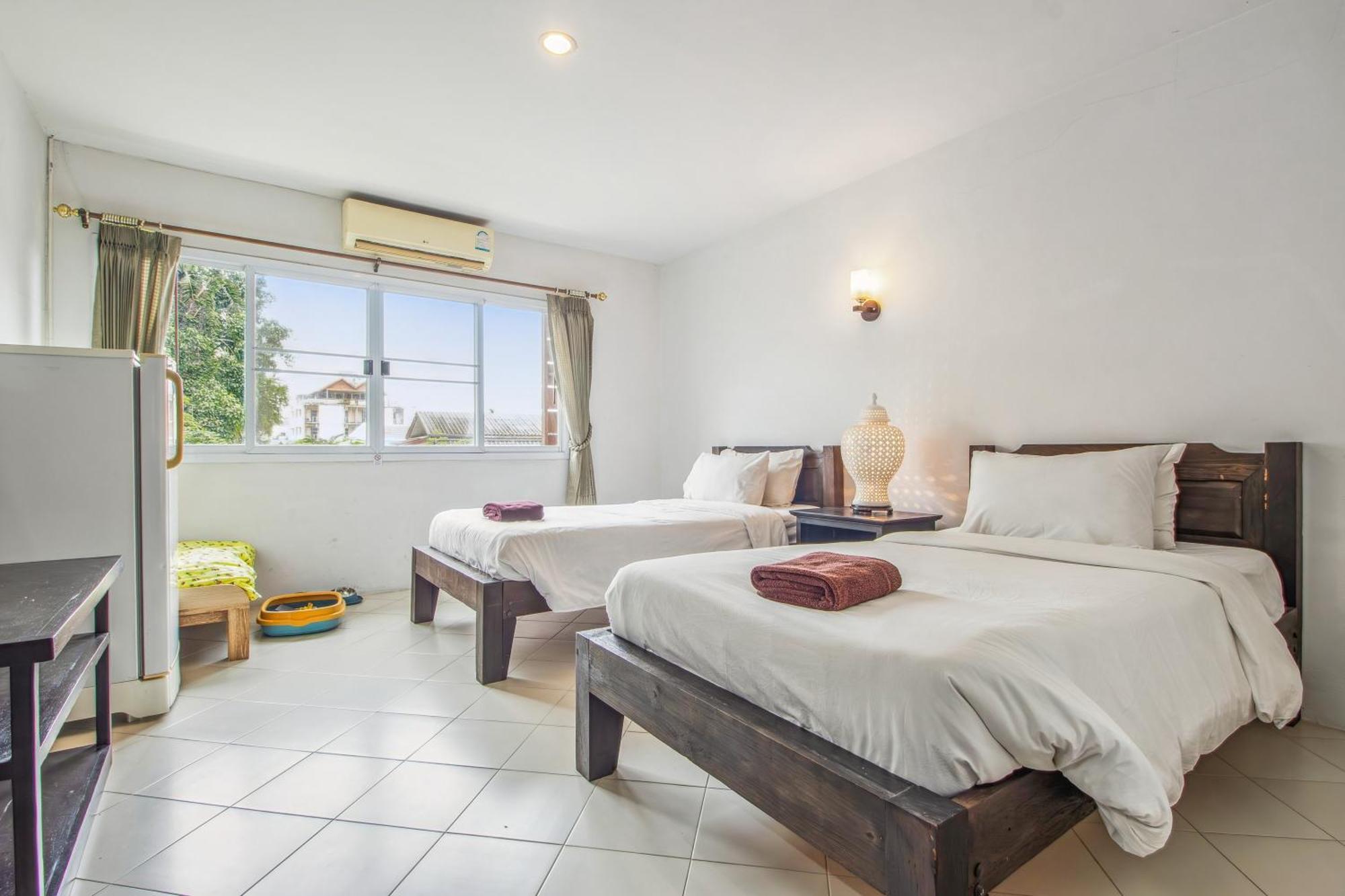 Budget Stars Hotel Chiang Mai Esterno foto